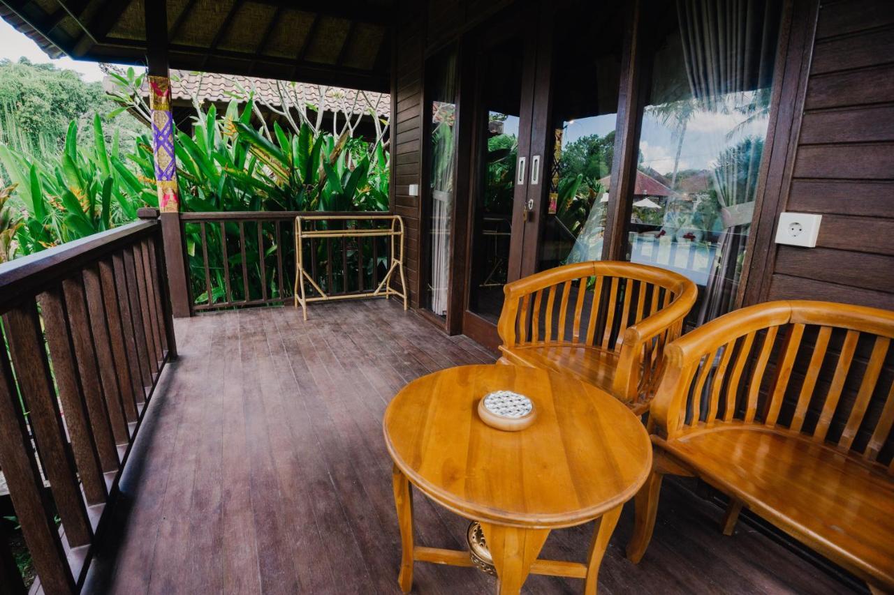 Sunset Star Huts Hotel Nusa Lembongan  Exterior photo