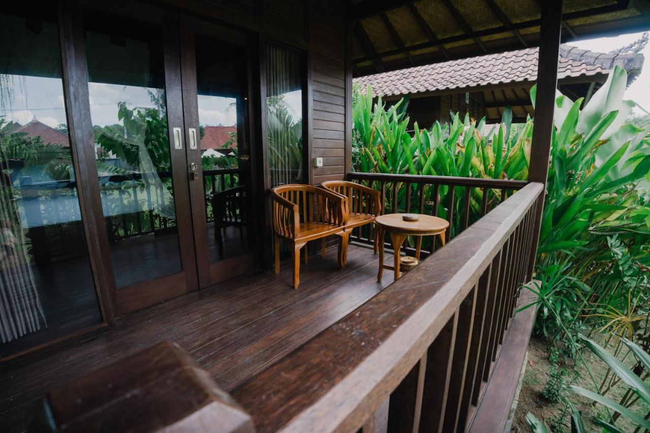 Sunset Star Huts Hotel Nusa Lembongan  Exterior photo