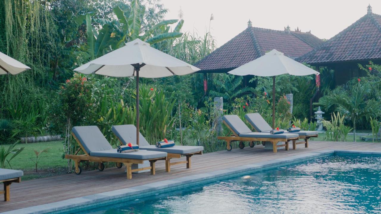 Sunset Star Huts Hotel Nusa Lembongan  Exterior photo